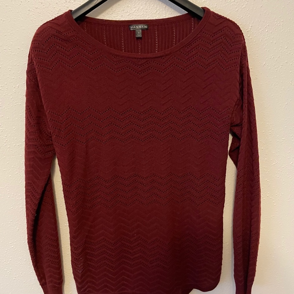 Women’s Hannah sweater in Burgundy